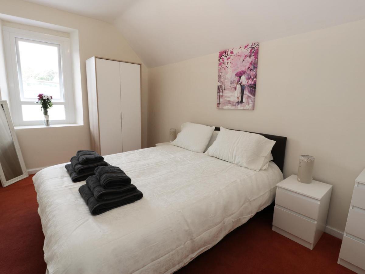 לאנבריס Station Apartment מראה חיצוני תמונה